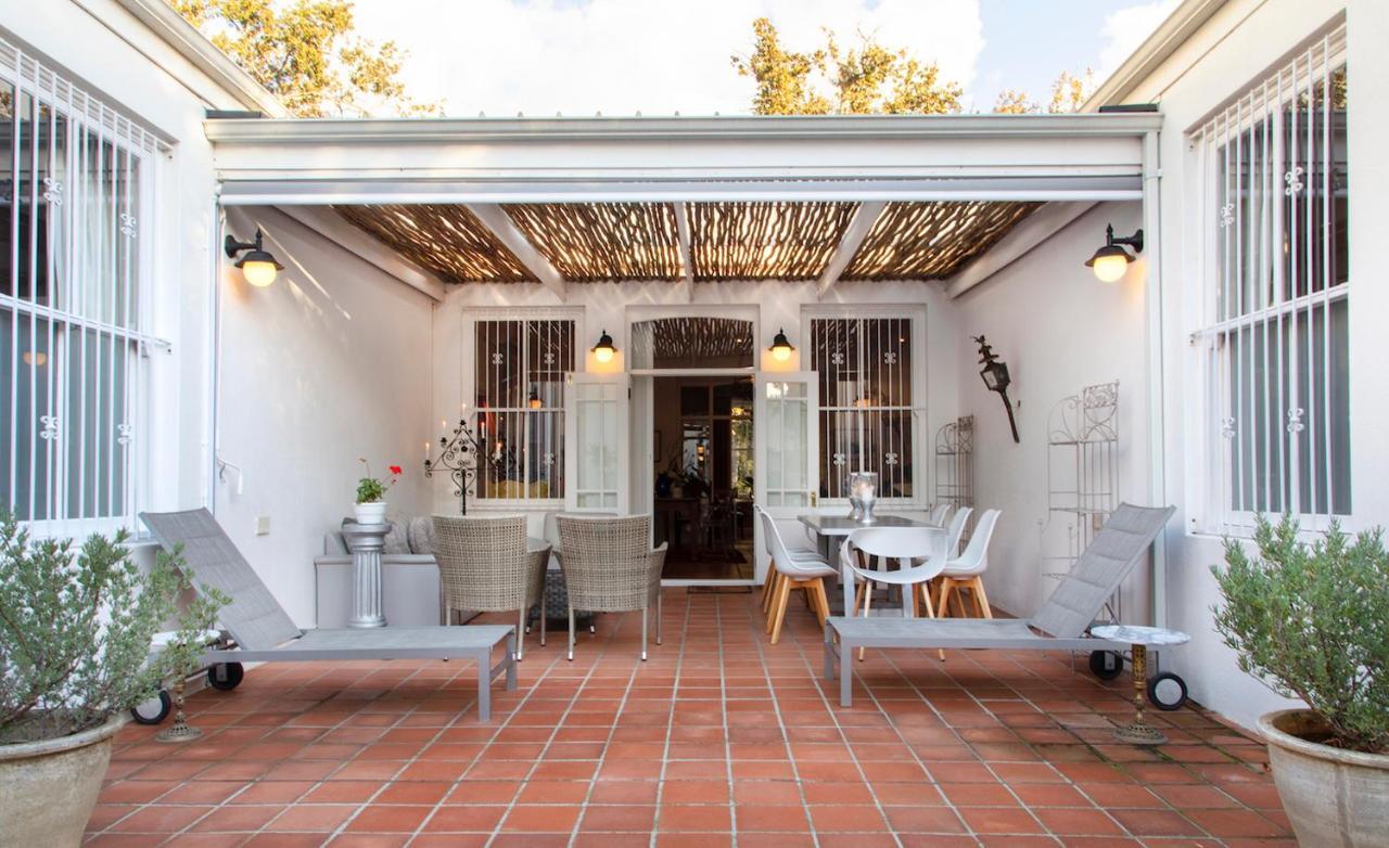22 Die Laan Guest House Stellenbosch Buitenkant foto